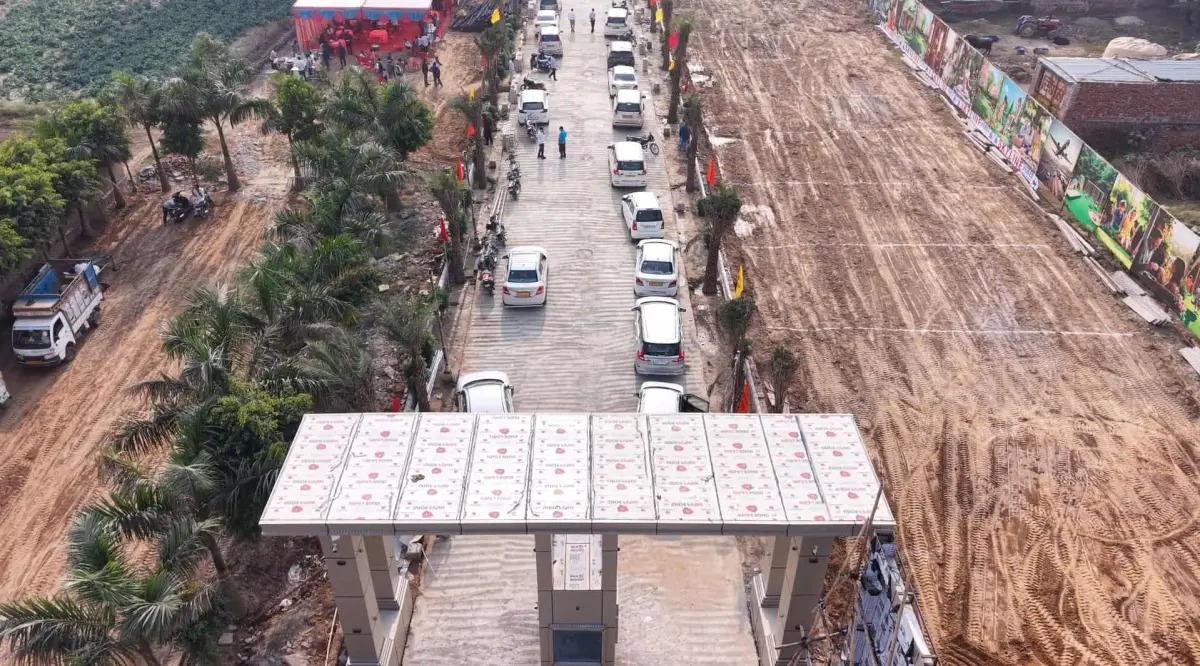 PRIME PLOTS FOR SALE – Near Noida International Airport